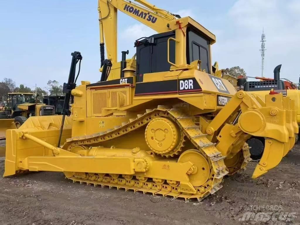 CAT D 8 R Bulldozer på larvebånd