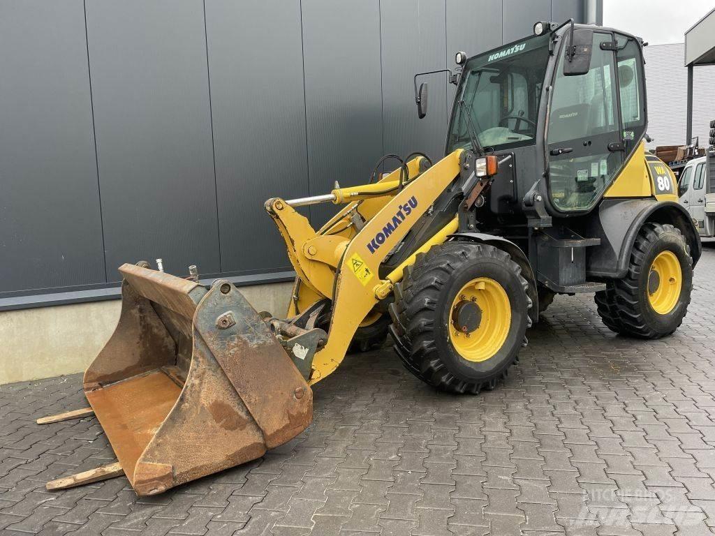 Komatsu WA80-6 Læssemaskiner på hjul