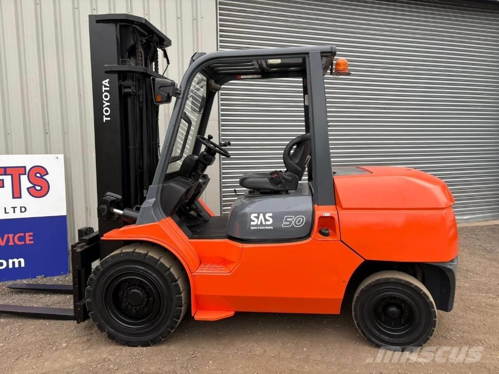 Toyota 7 FDA 50 Diesel gaffeltrucks