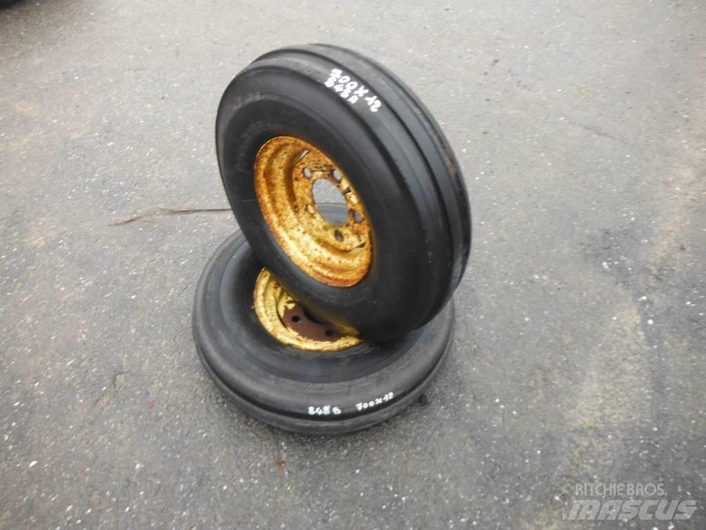 Dunlop 7.00X12 Hjul, Dæk og Fælge