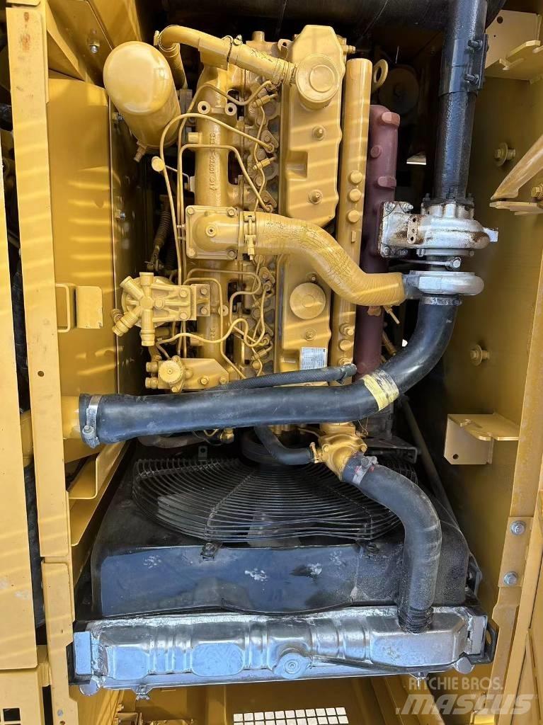 CAT 320 C L Gravemaskiner på larvebånd