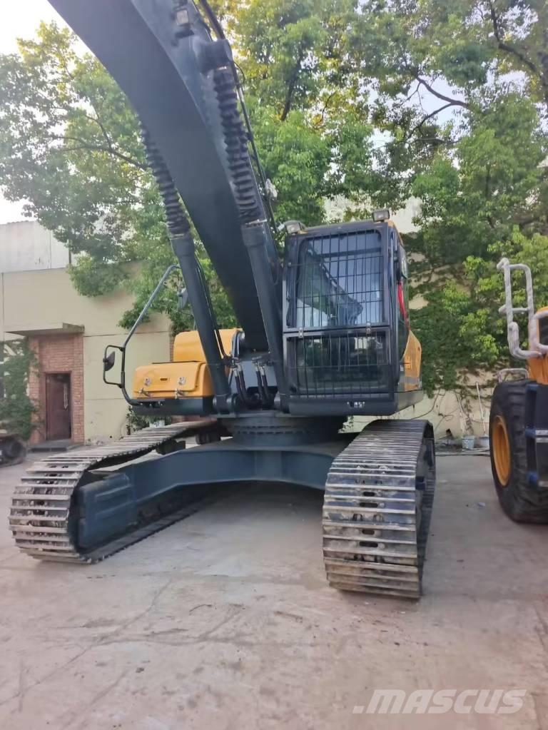 Hyundai 305 LC-9T Gravemaskiner på larvebånd