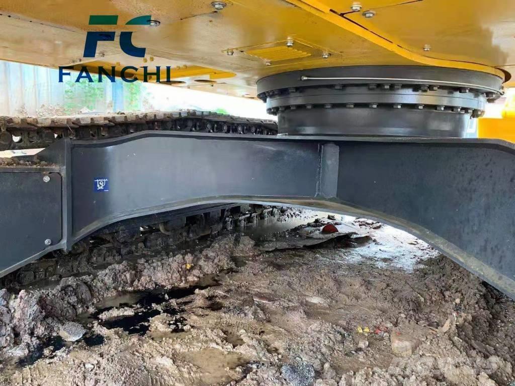 Komatsu PC 220 Gravemaskiner på larvebånd