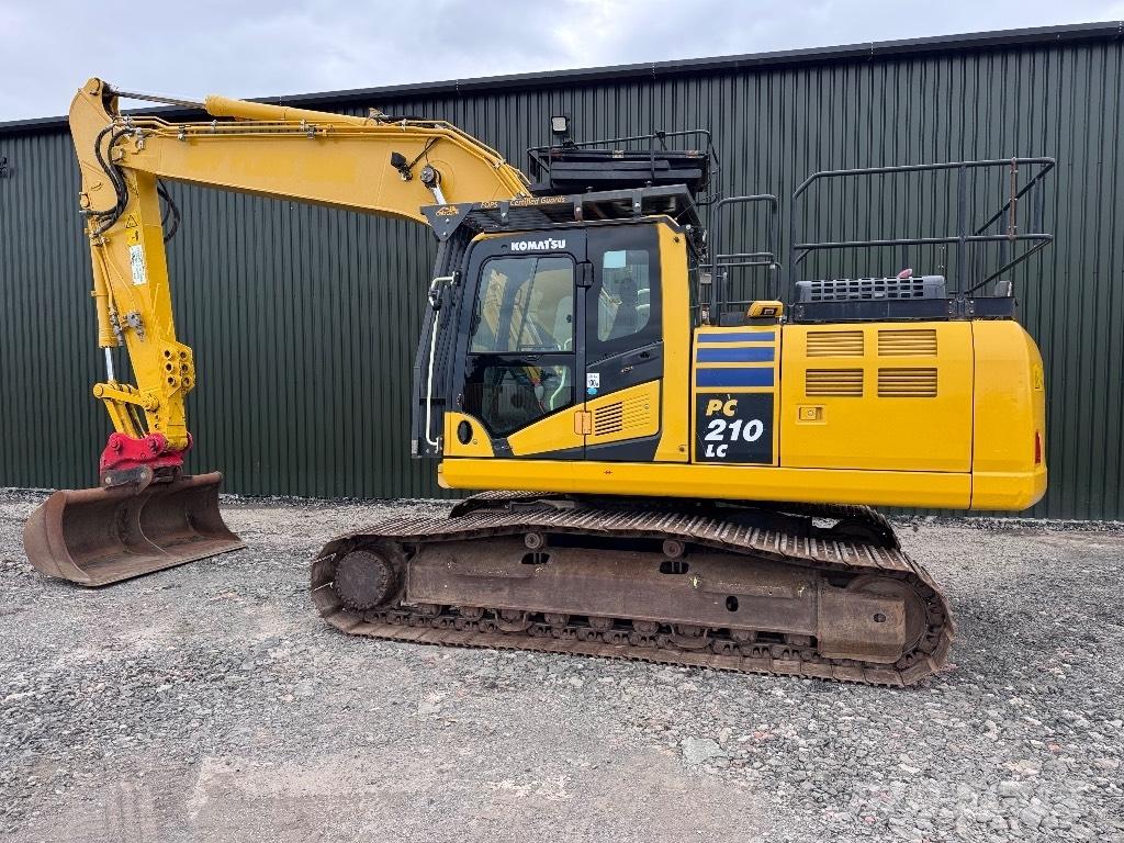 Komatsu PC 210 LC-11 Gravemaskiner på larvebånd