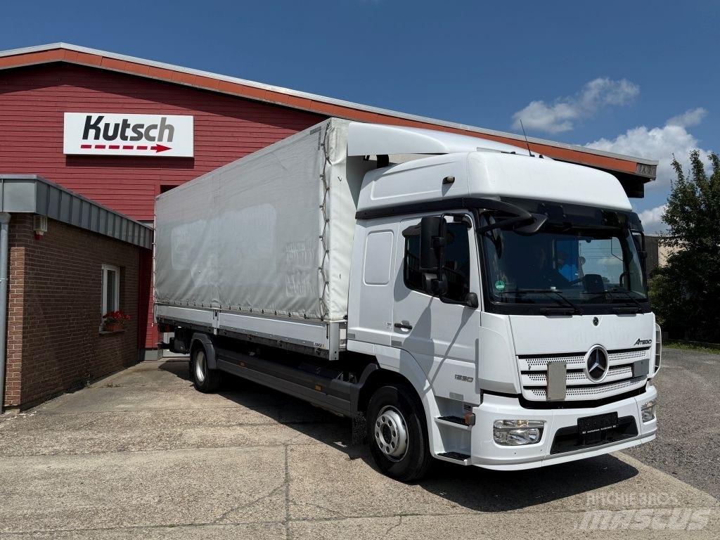 Mercedes-Benz 1530L Lastbil - Gardin
