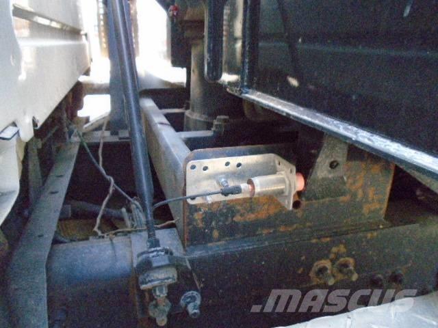 Volvo BM VHD Lastbiler med tip