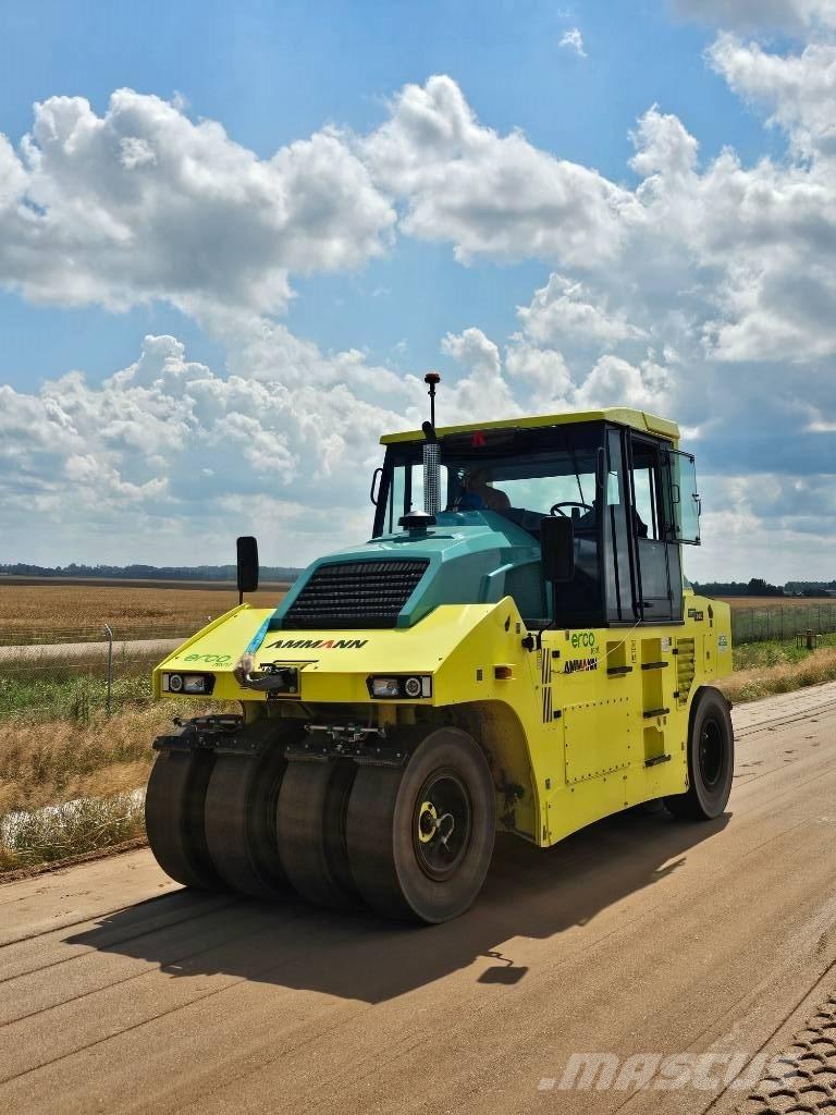 Ammann ART 240 Tromle med luftdæk