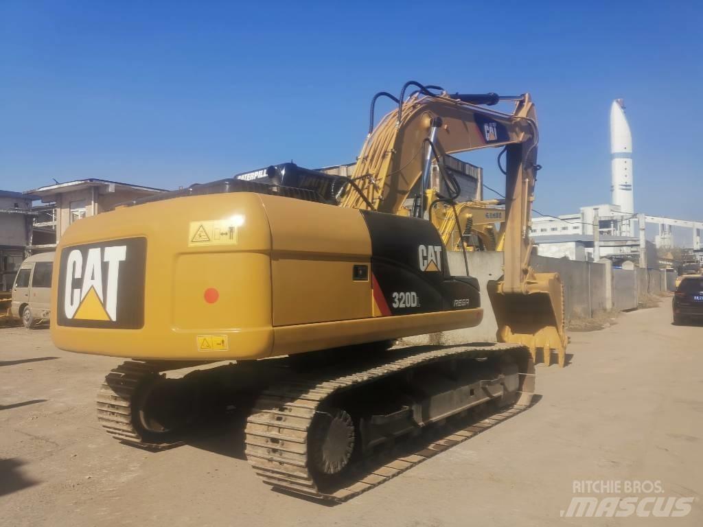 CAT 320 D Gravemaskiner på larvebånd