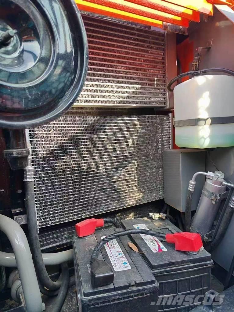 Hitachi ZX 120 Gravemaskiner på larvebånd