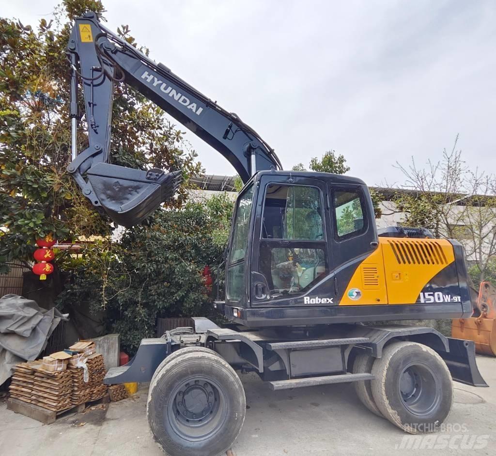 Hyundai 150w Gravemaskiner på hjul