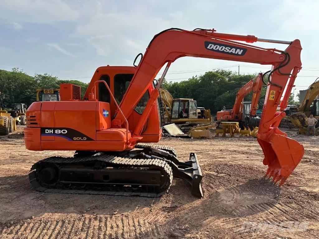 Doosan DH 80 Midi-gravemaskiner 7t - 12t