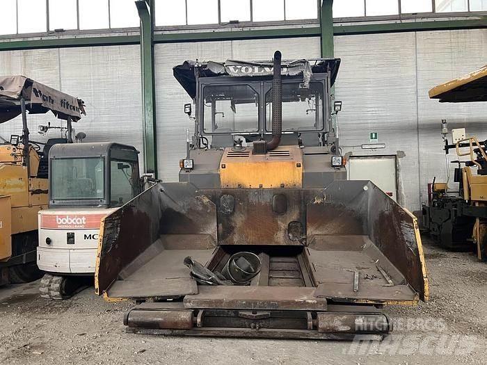 Volvo ABG 6870 Asfaltudlæggere