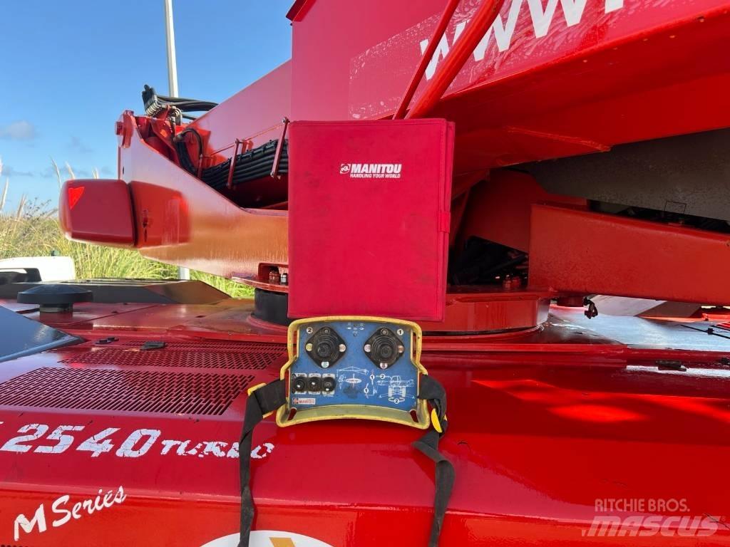 Manitou MRT 2540 Teleskoplæssere