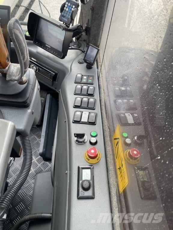 Komatsu 911.5 Skovningsmaskiner