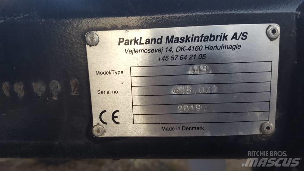 Parkland 443 Pressere til firkantede baller