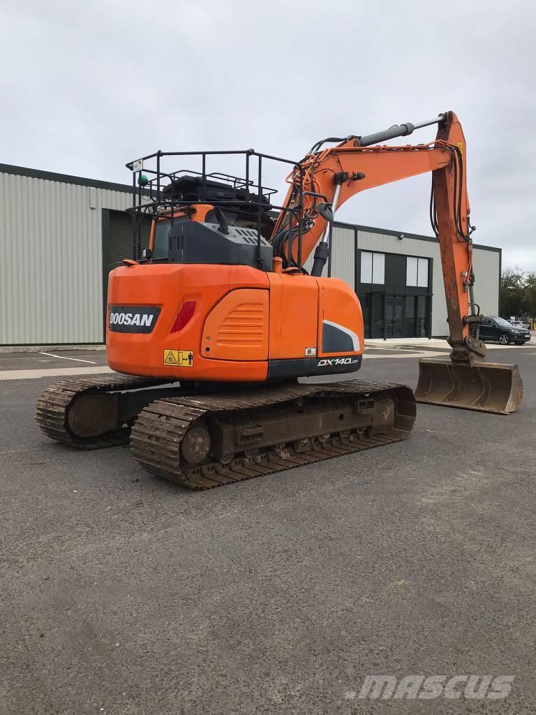 Doosan DX140LCR-5 Gravemaskiner på larvebånd