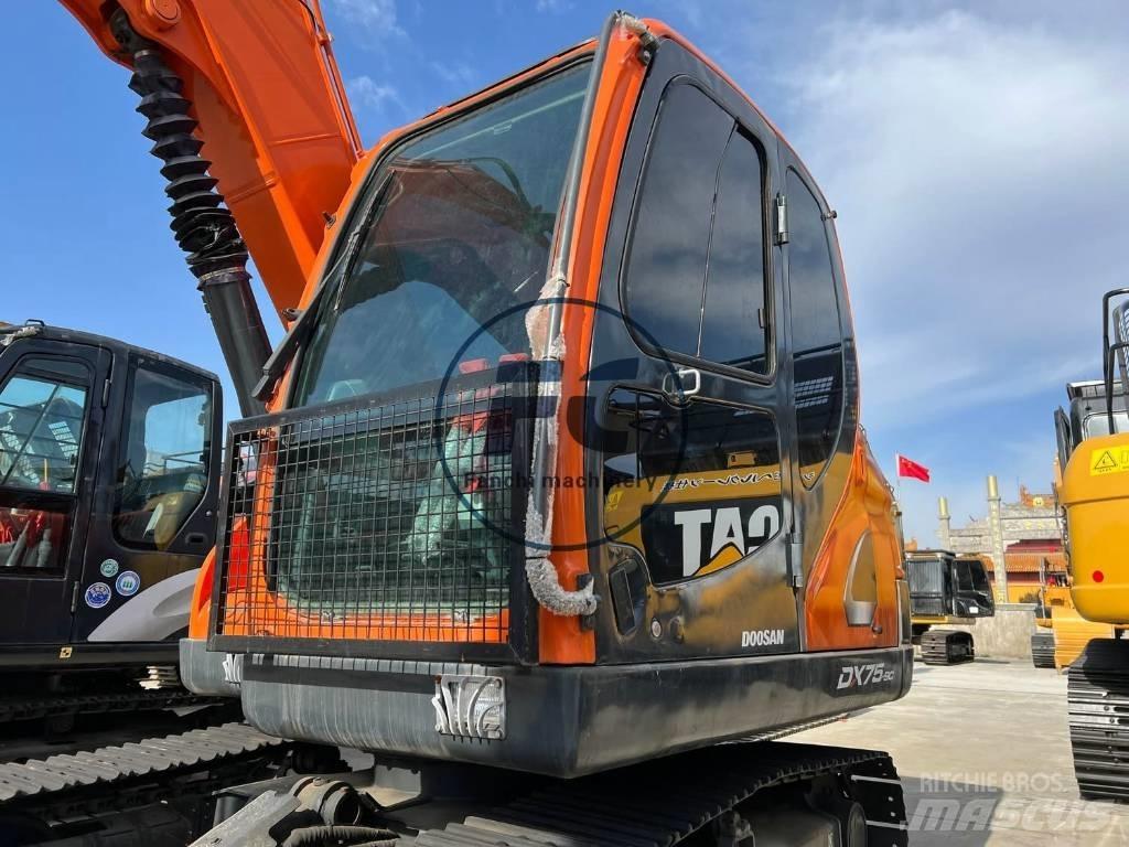 Doosan DX 75-9 C Gravemaskiner på larvebånd
