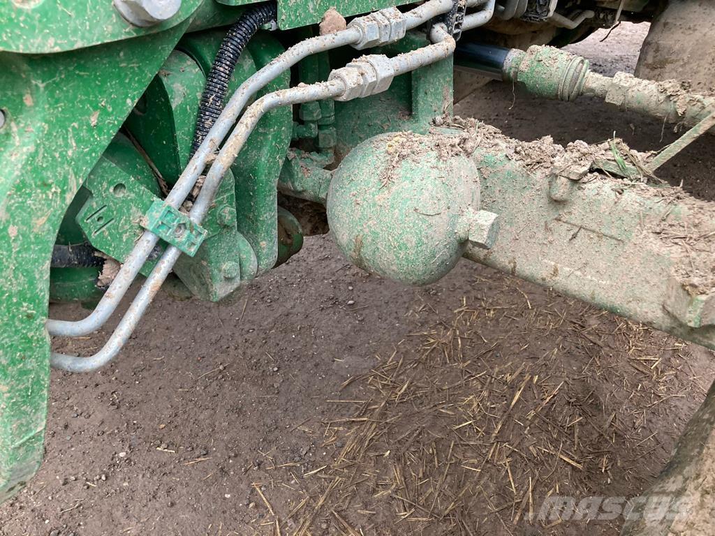 John Deere 6145R Traktorer