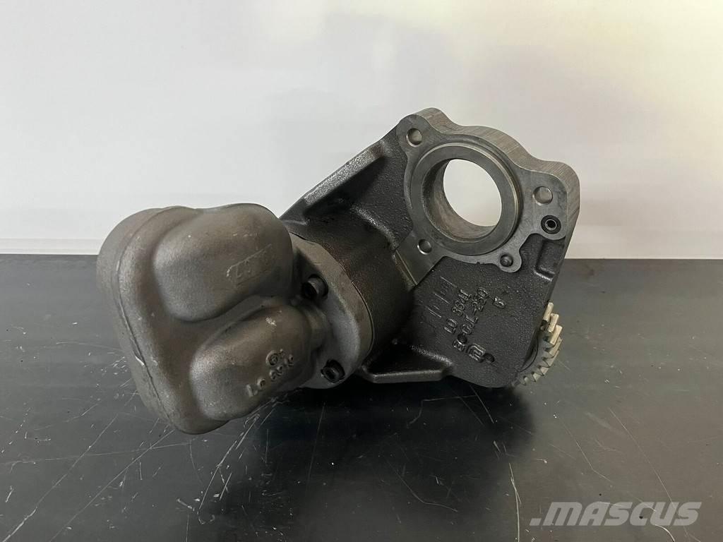 Liebherr Olie pomp Transport – Andet