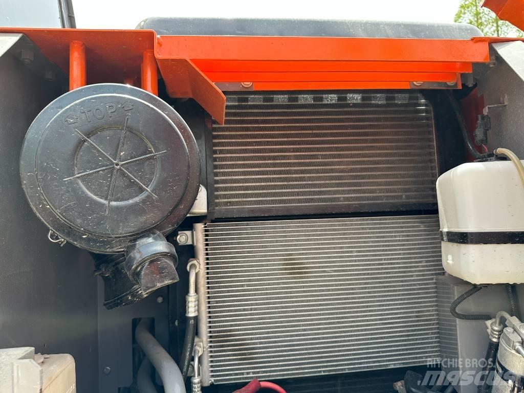 Hitachi ZX 130 K Gravemaskiner på larvebånd