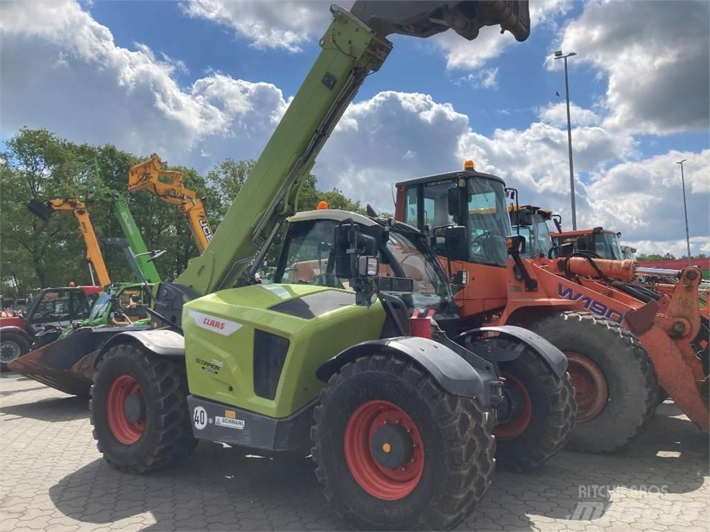 CLAAS Scorpion 756 Traktorer