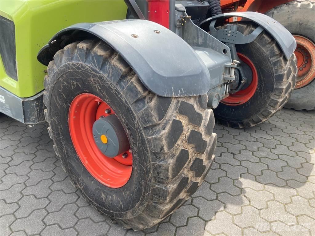 CLAAS Scorpion 756 Traktorer