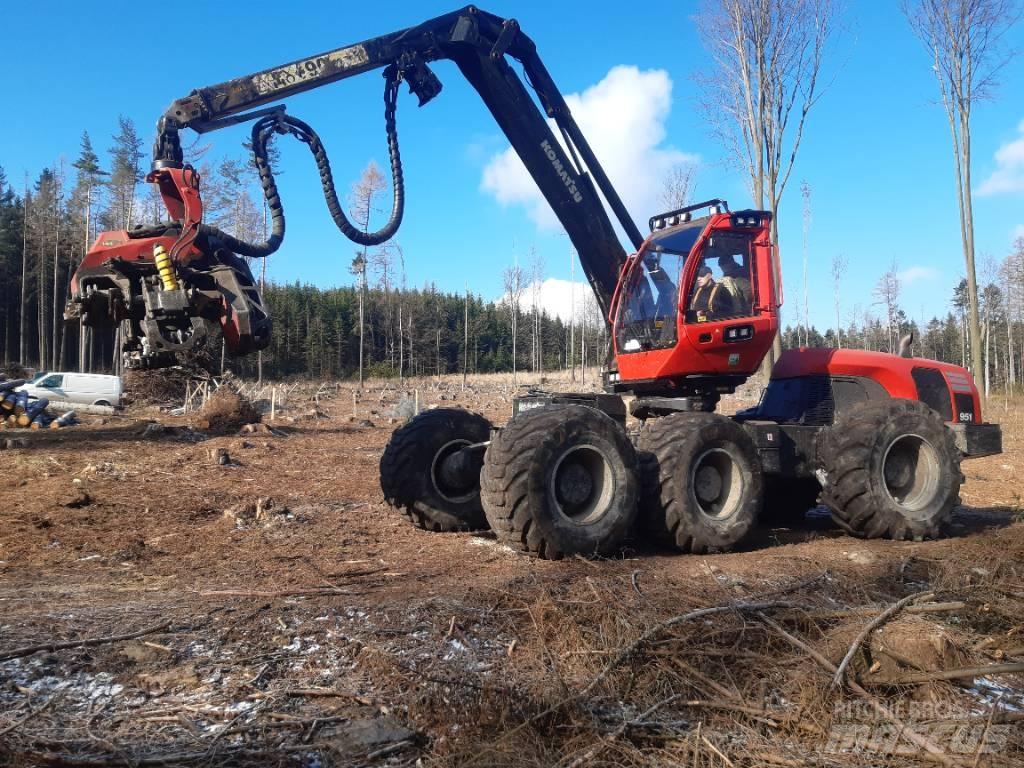 Komatsu 951 Skovningsmaskiner