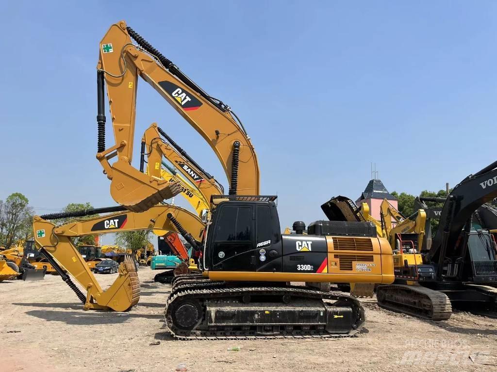 CAT 330D2 Gravemaskiner på larvebånd