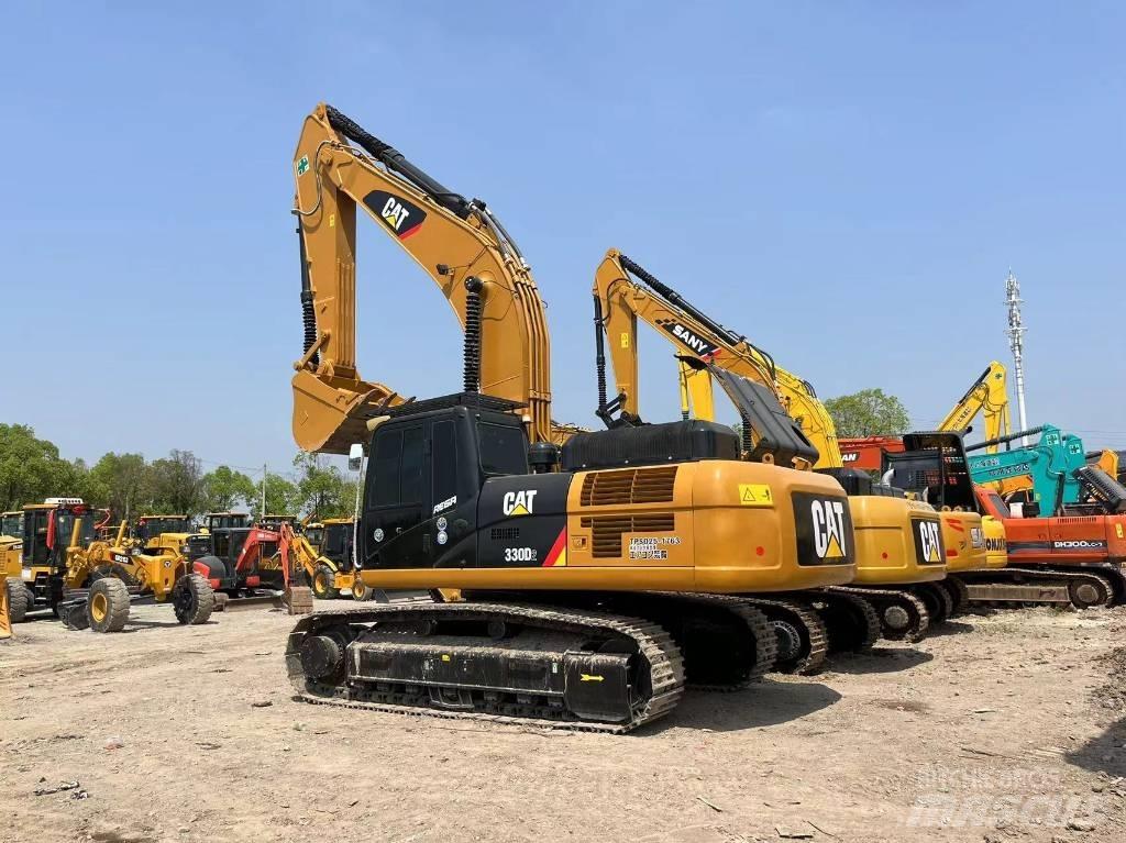 CAT 330D2 Gravemaskiner på larvebånd
