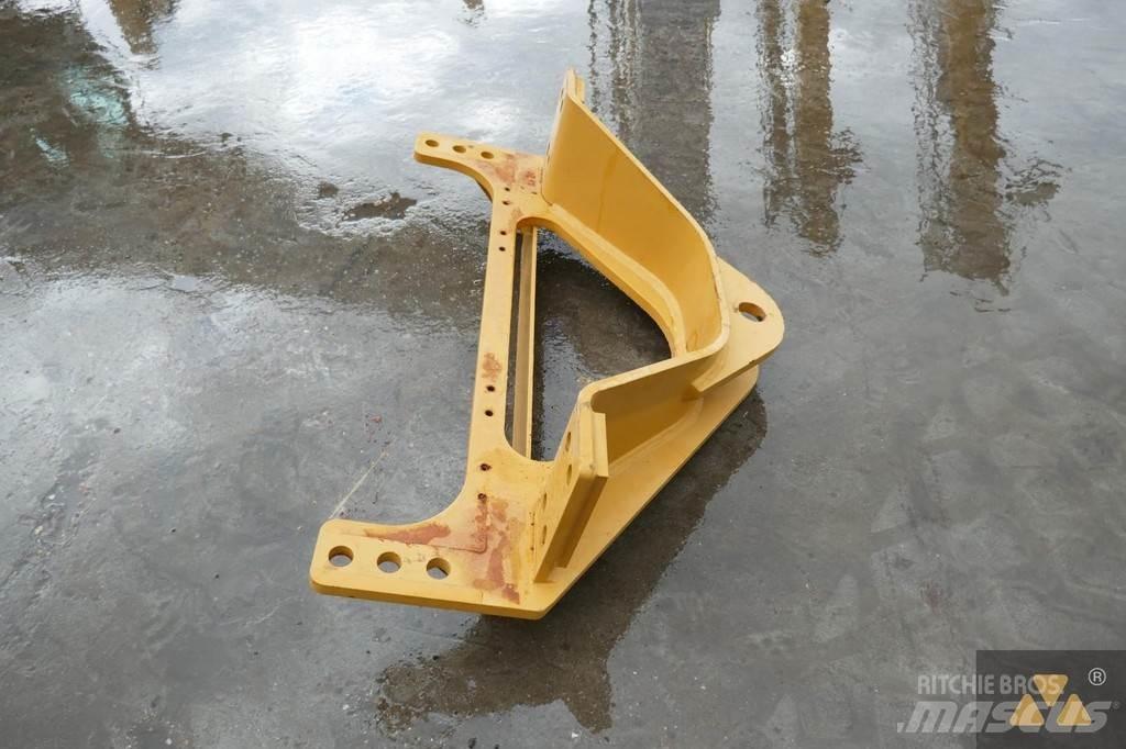 CAT 140M3 Drawbar Transport – Andet