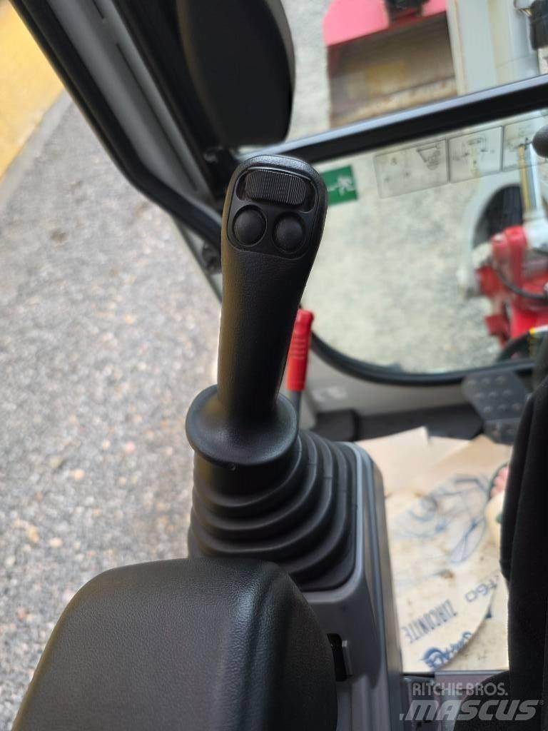 Takeuchi TB 320 Minigravemaskiner