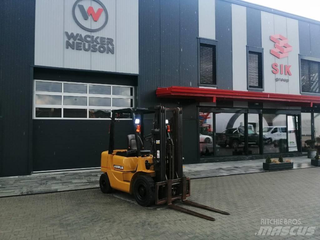 CAT DP 25 K Diesel gaffeltrucks