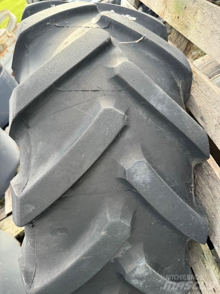 Michelin 14.5R20 Hjul, Dæk og Fælge
