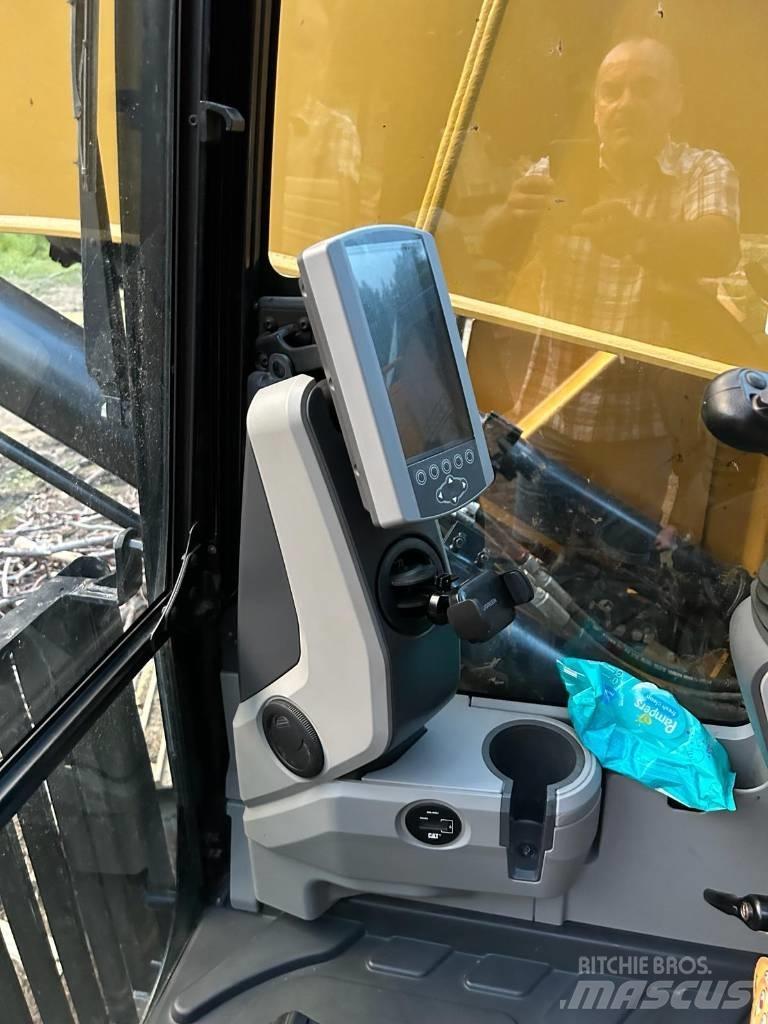 CAT 325 F LCR Gravemaskiner på larvebånd