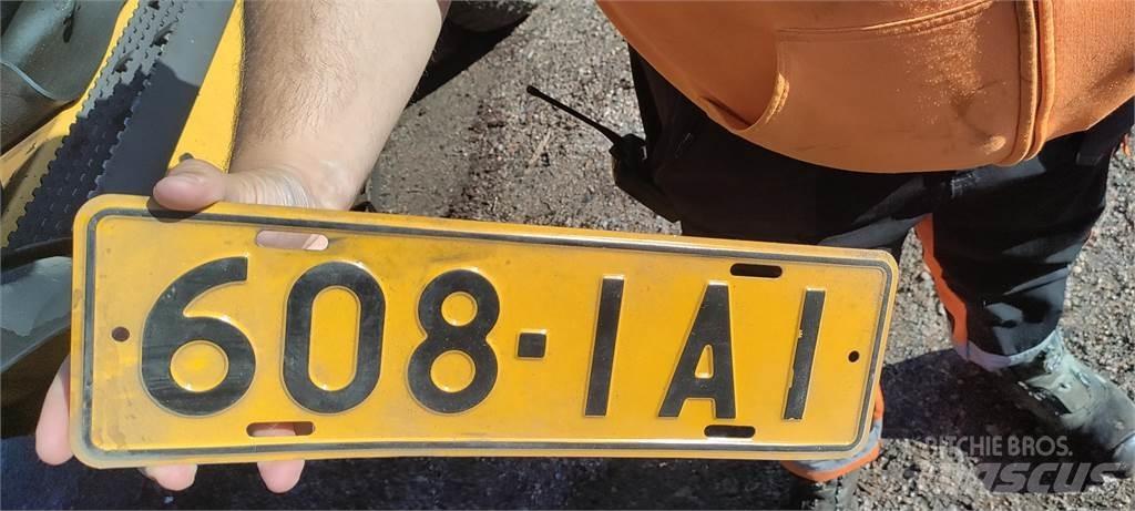 Volvo EW180C Gravemaskiner på hjul