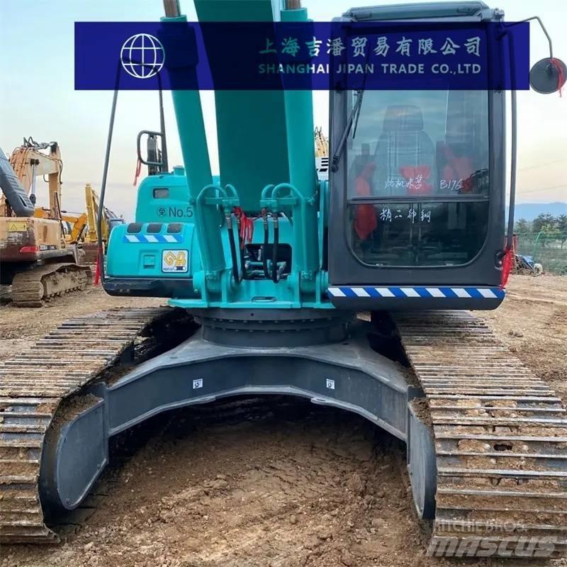 Kobelco 210 Gravemaskiner på larvebånd