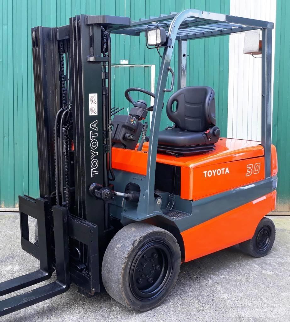 Toyota FBMF30 El gaffeltrucks