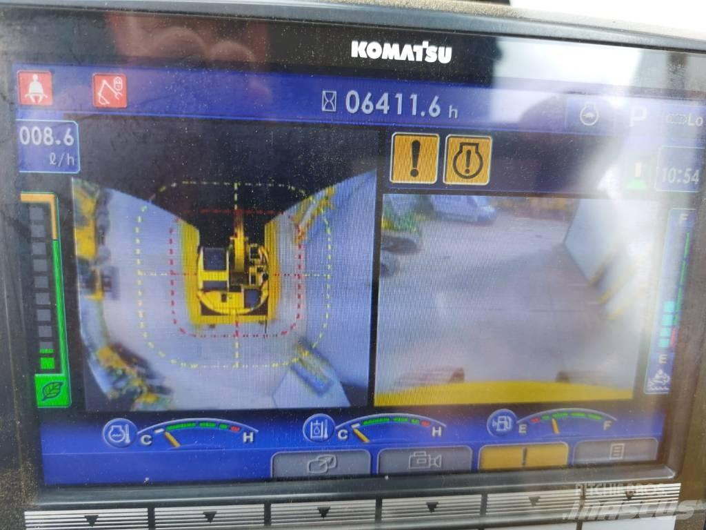 Komatsu PC228USLC-11 Gravemaskiner på larvebånd