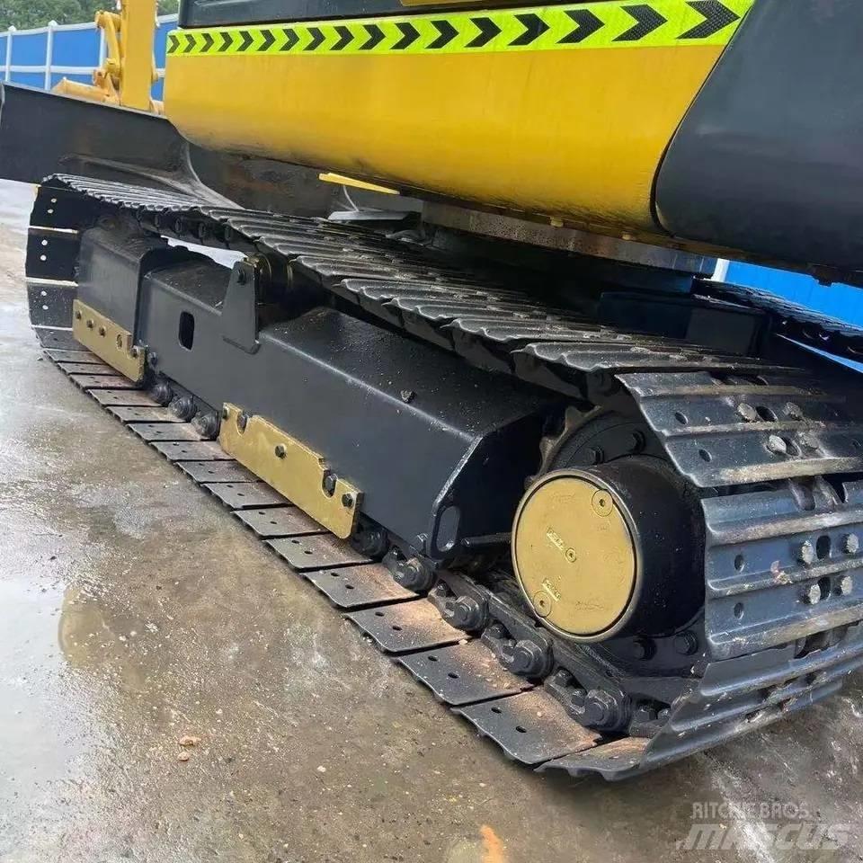 Komatsu PC56-7 Gravemaskiner på larvebånd