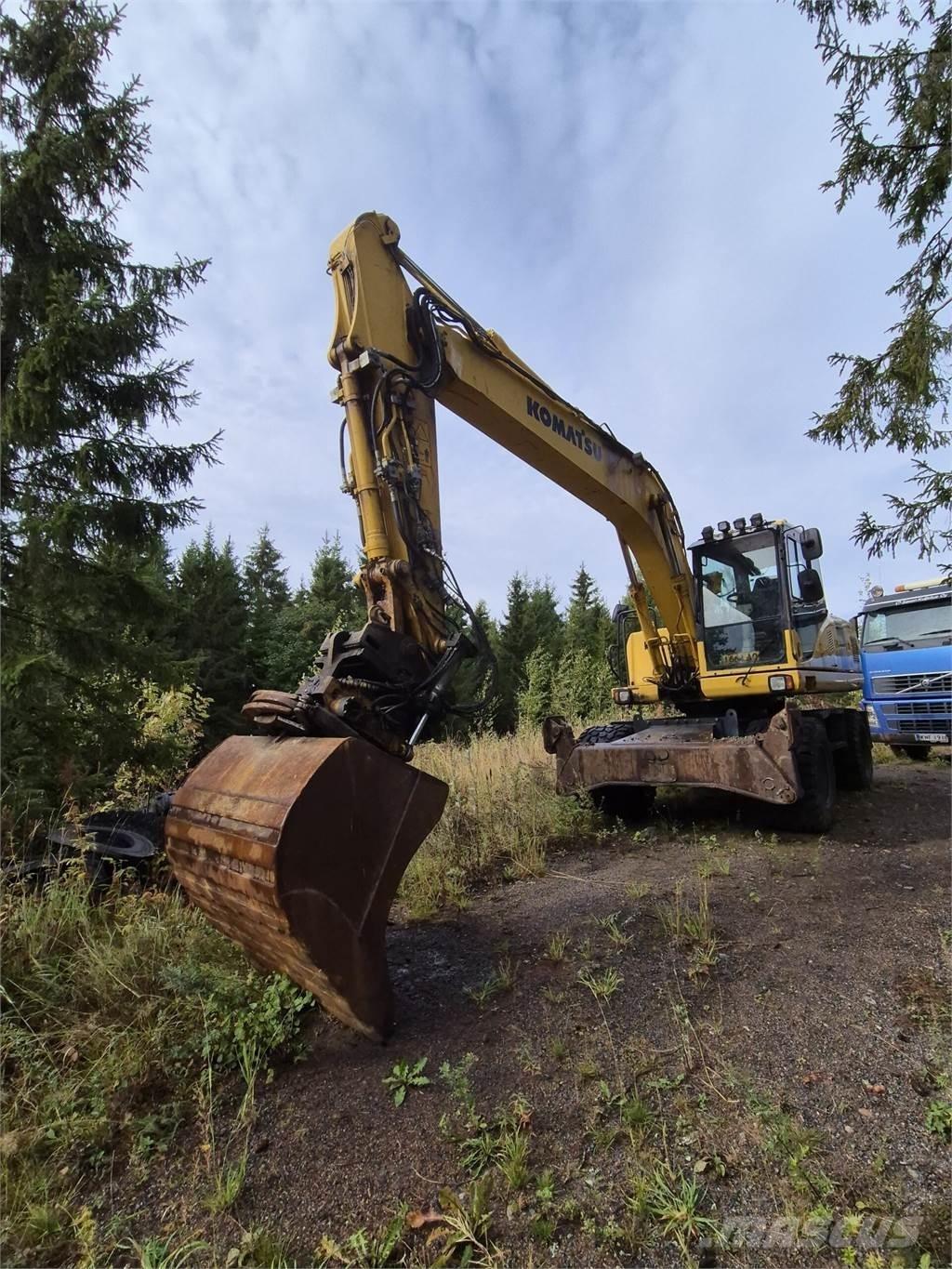 Komatsu PW180 ES-7 Gravemaskiner på hjul