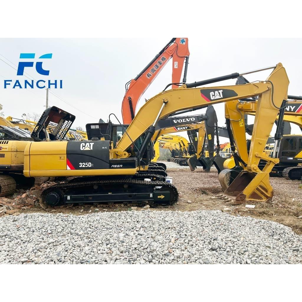 CAT 325 D Gravemaskiner på larvebånd