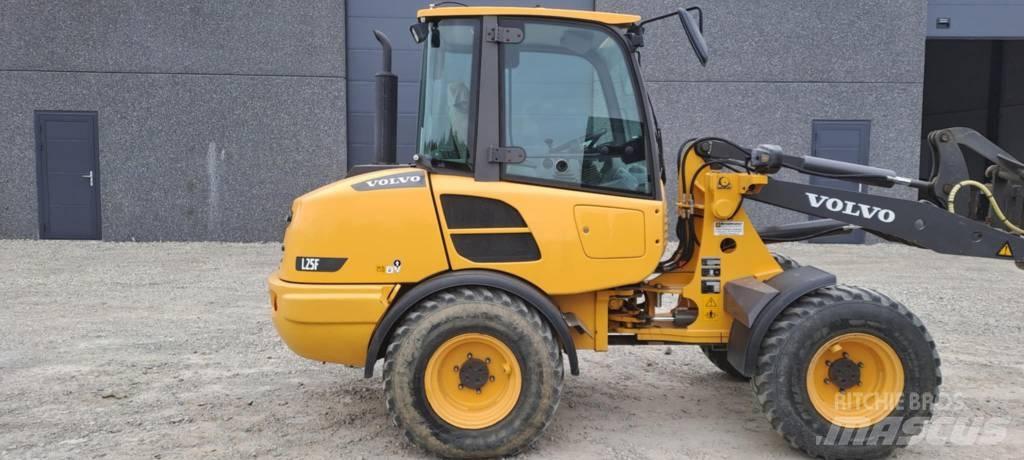 Volvo L 25 F Læssemaskiner på hjul