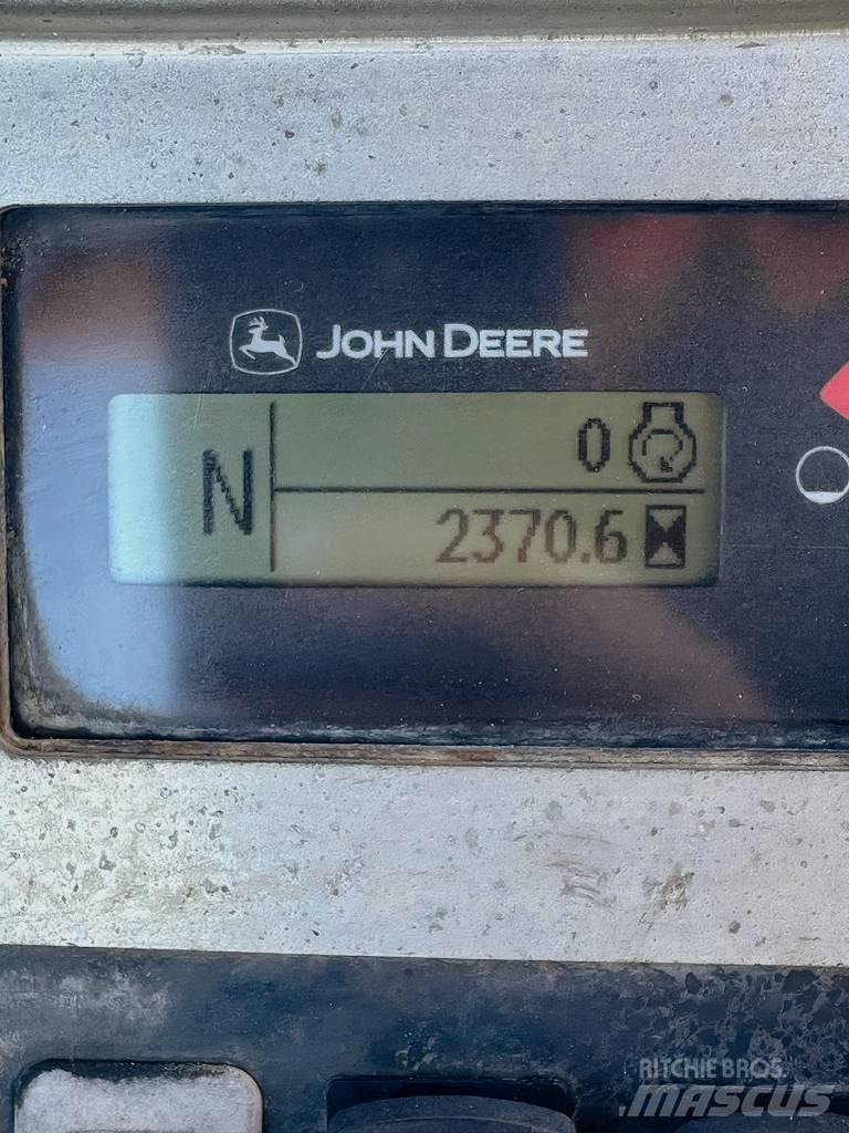 John Deere 310L EP Rendegravere