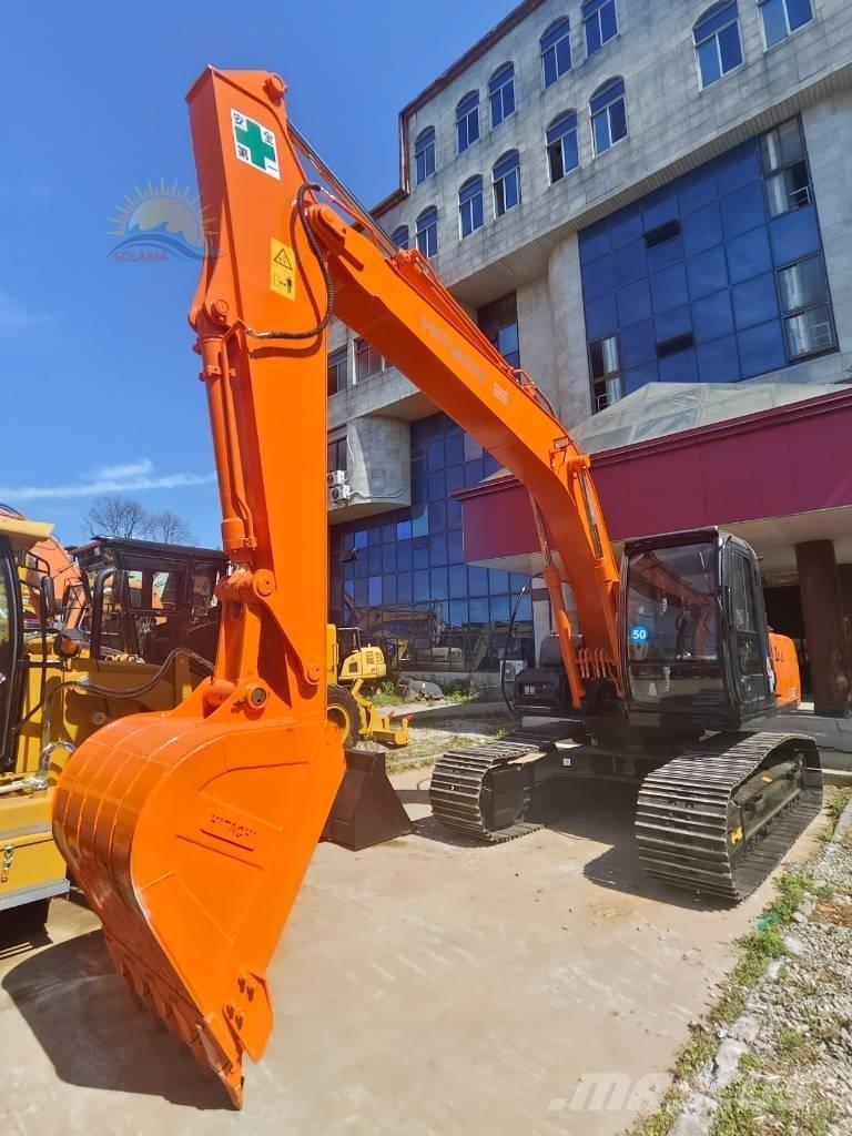 Hitachi ZX 130 Gravemaskiner på larvebånd