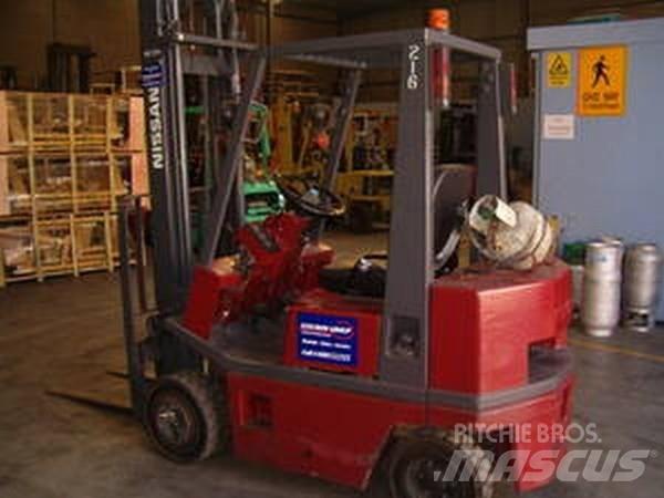 Nissan KAH01A18V Gaffeltrucks - andre