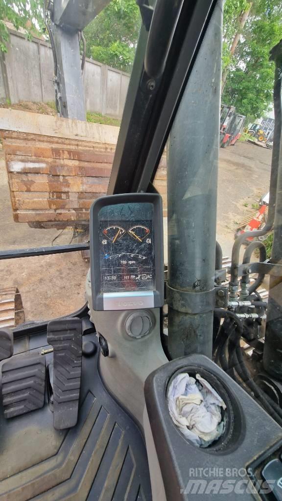 Volvo EC180CL Gravemaskiner på larvebånd