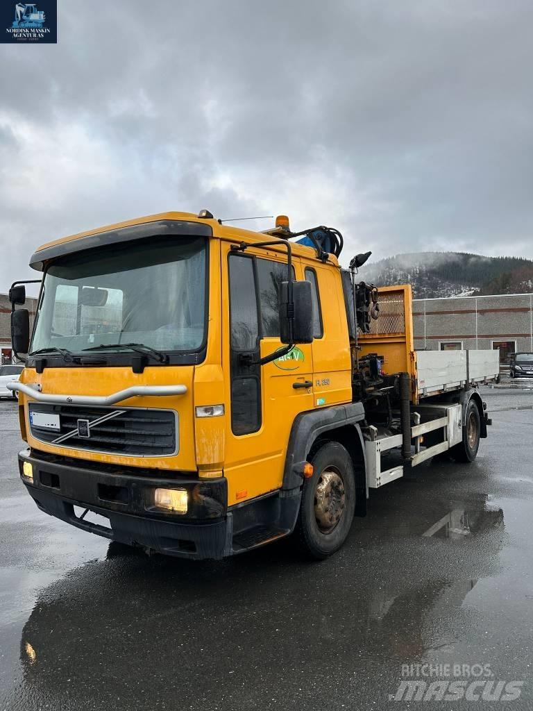 Volvo FL 250 Lastbil med kran