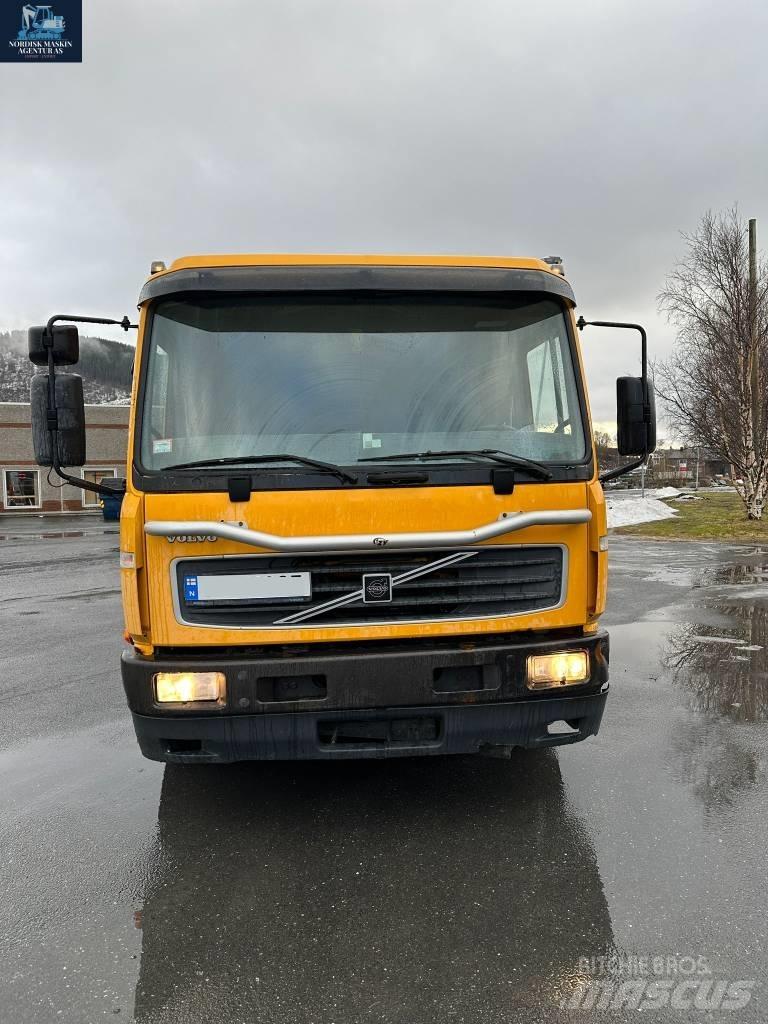 Volvo FL 250 Lastbil med kran