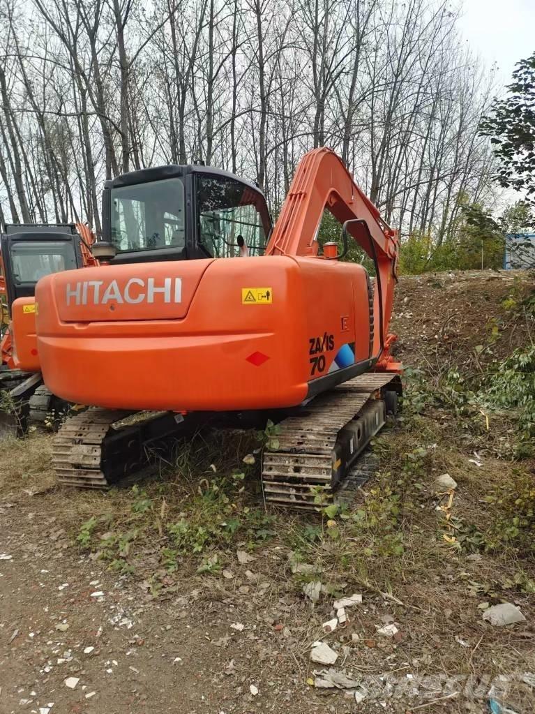 Hitachi ZX 70 Midi-gravemaskiner 7t - 12t