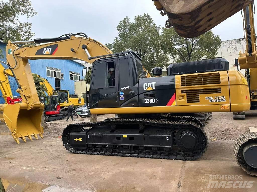 CAT 336 D2 Gravemaskiner på larvebånd